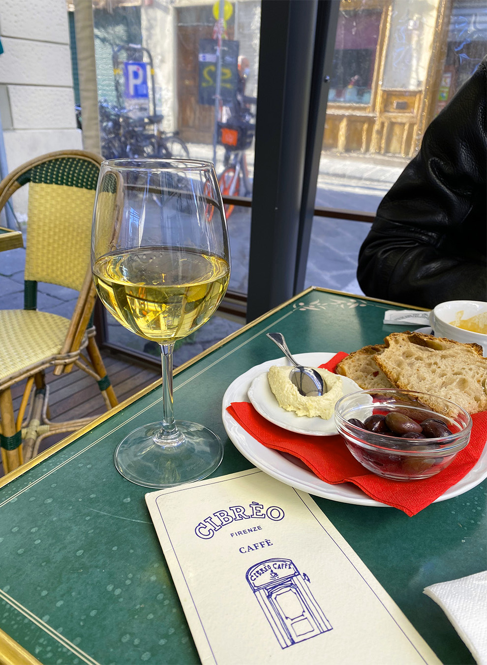 Appetizers being served at Cibrèo Caffè in Florence
