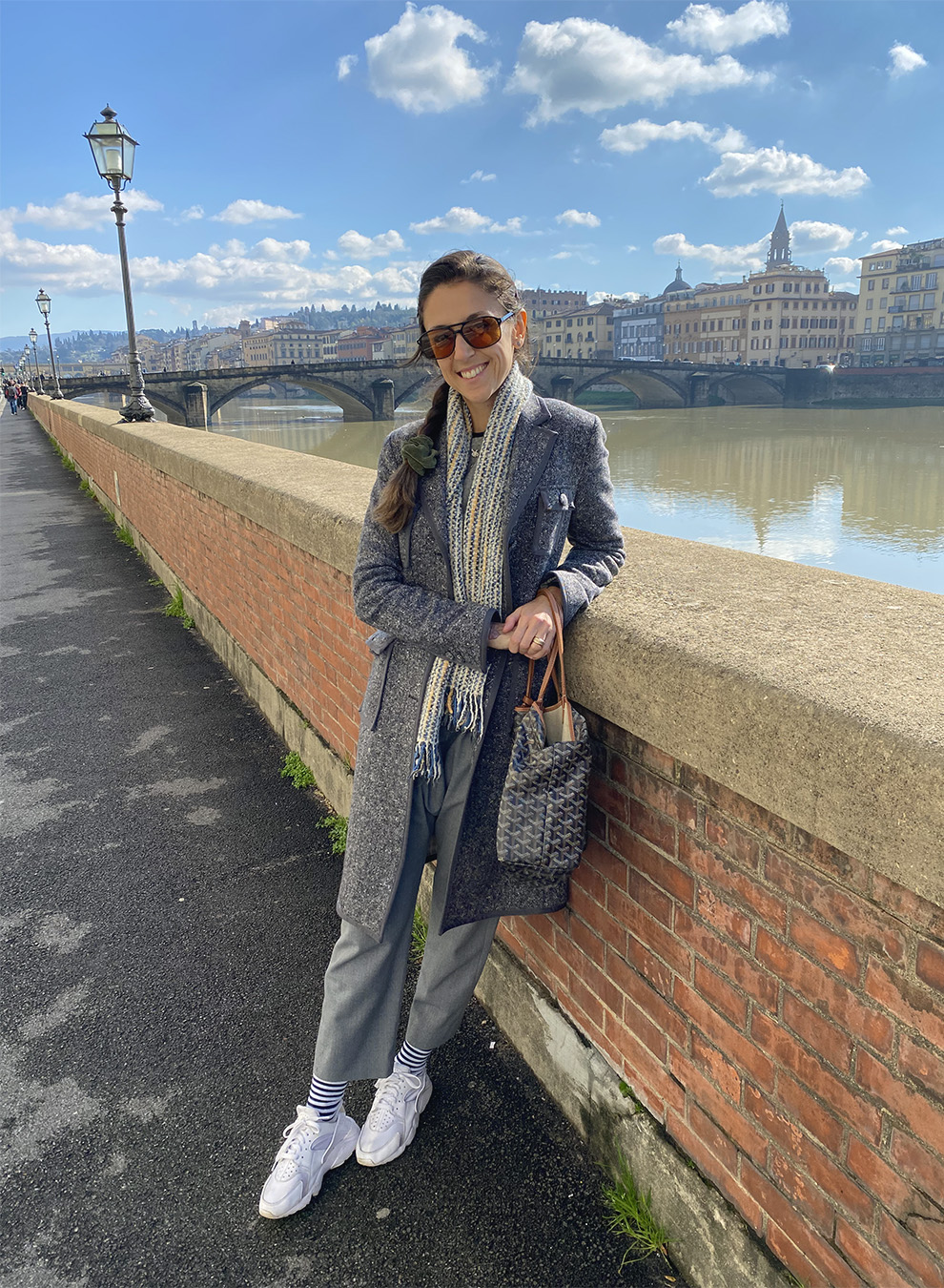 Malu Neves by the Arno river in Florence